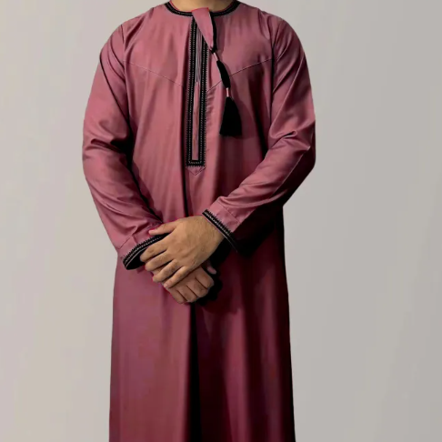 Qamis homme brodé à pompons