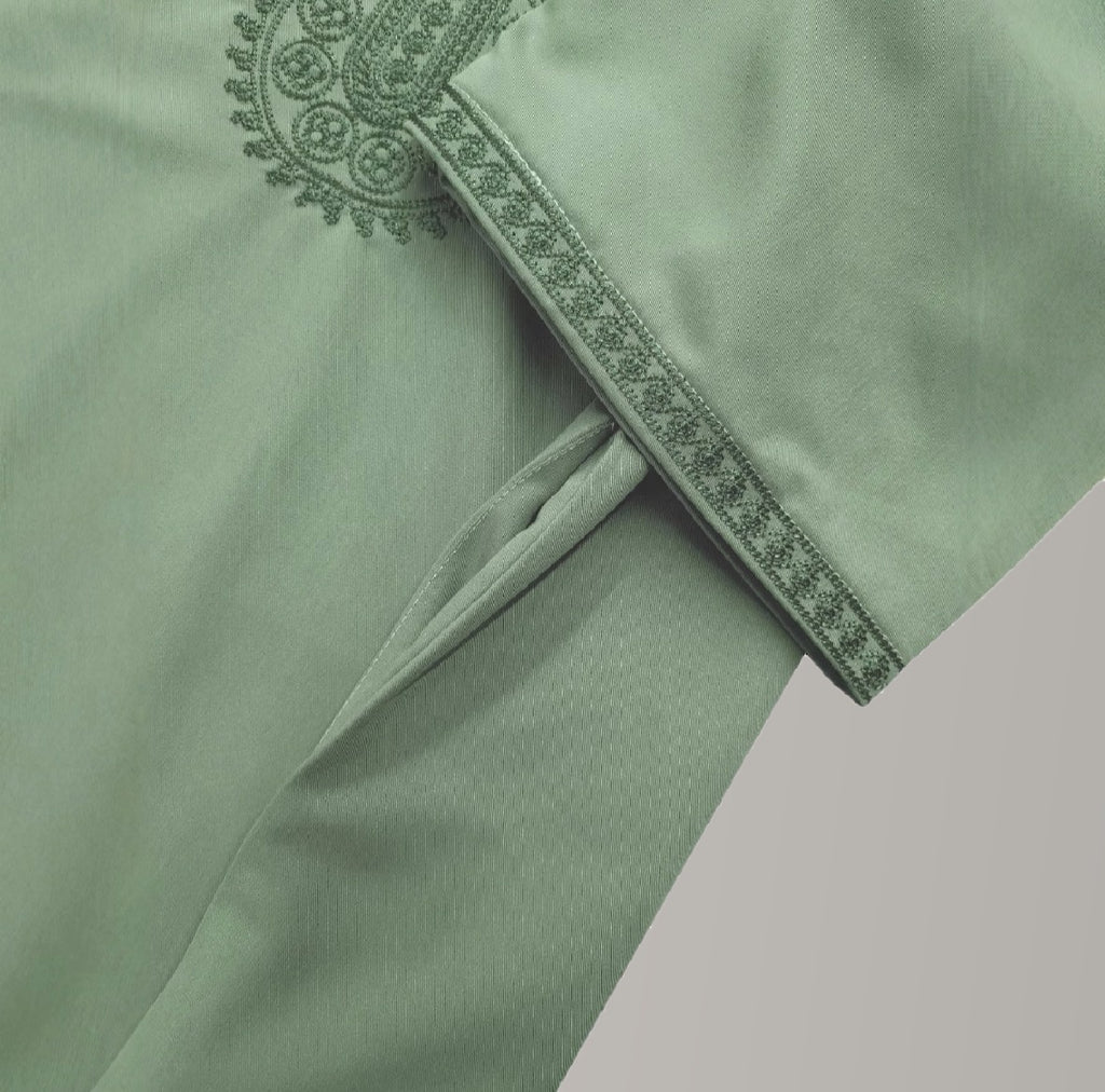 Robe homme ample style Moyen-Orient – vert clair